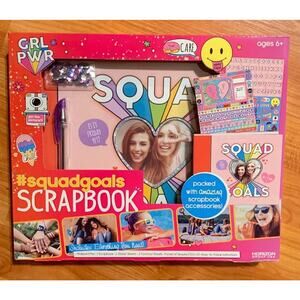 Squadgoals Scrapbook‎